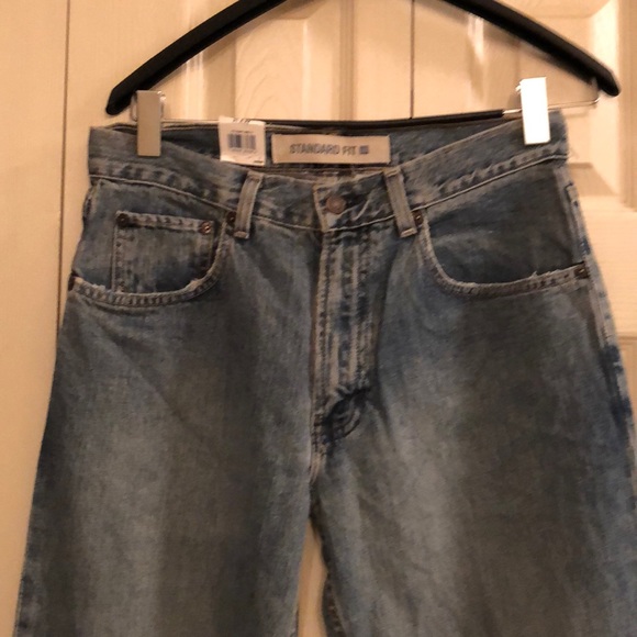 Men’s new GAP jeans - Picture 3 of 3
